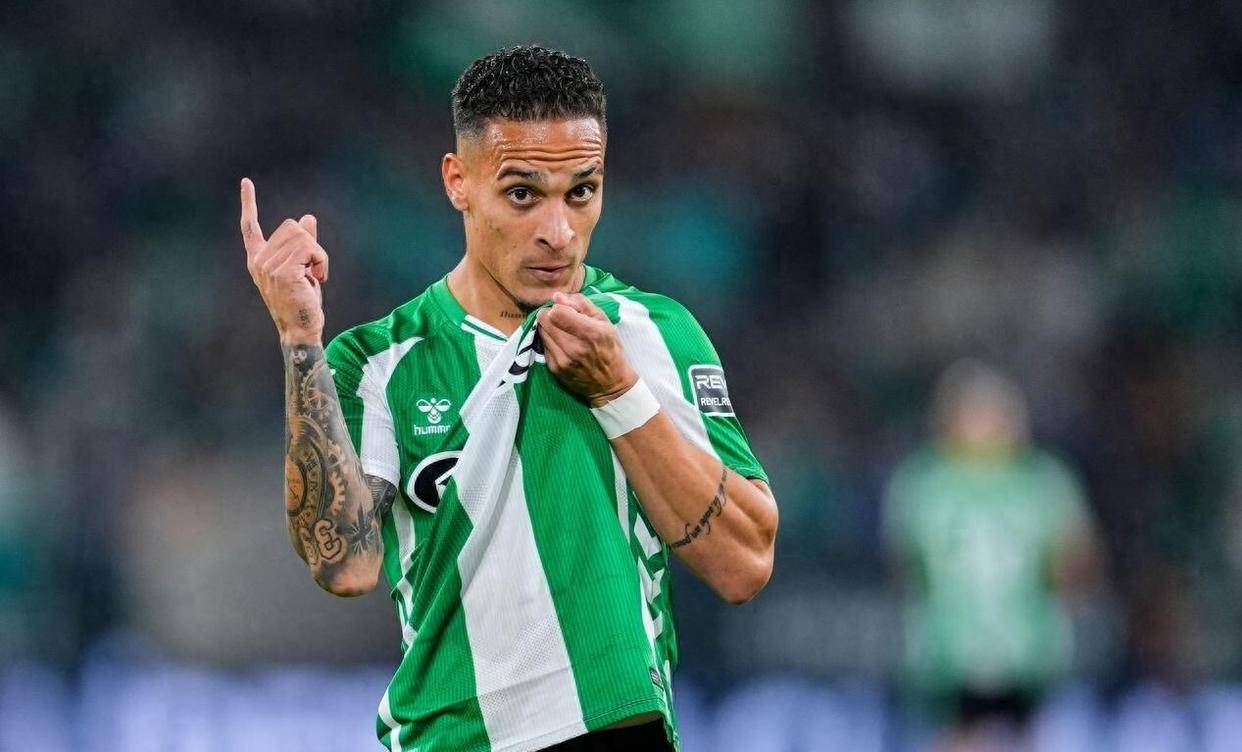 西甲今晚走向成谜，圣安东尼奥马刺篮板制胜，悬念犹存，资深球员宣示担当的简单介绍