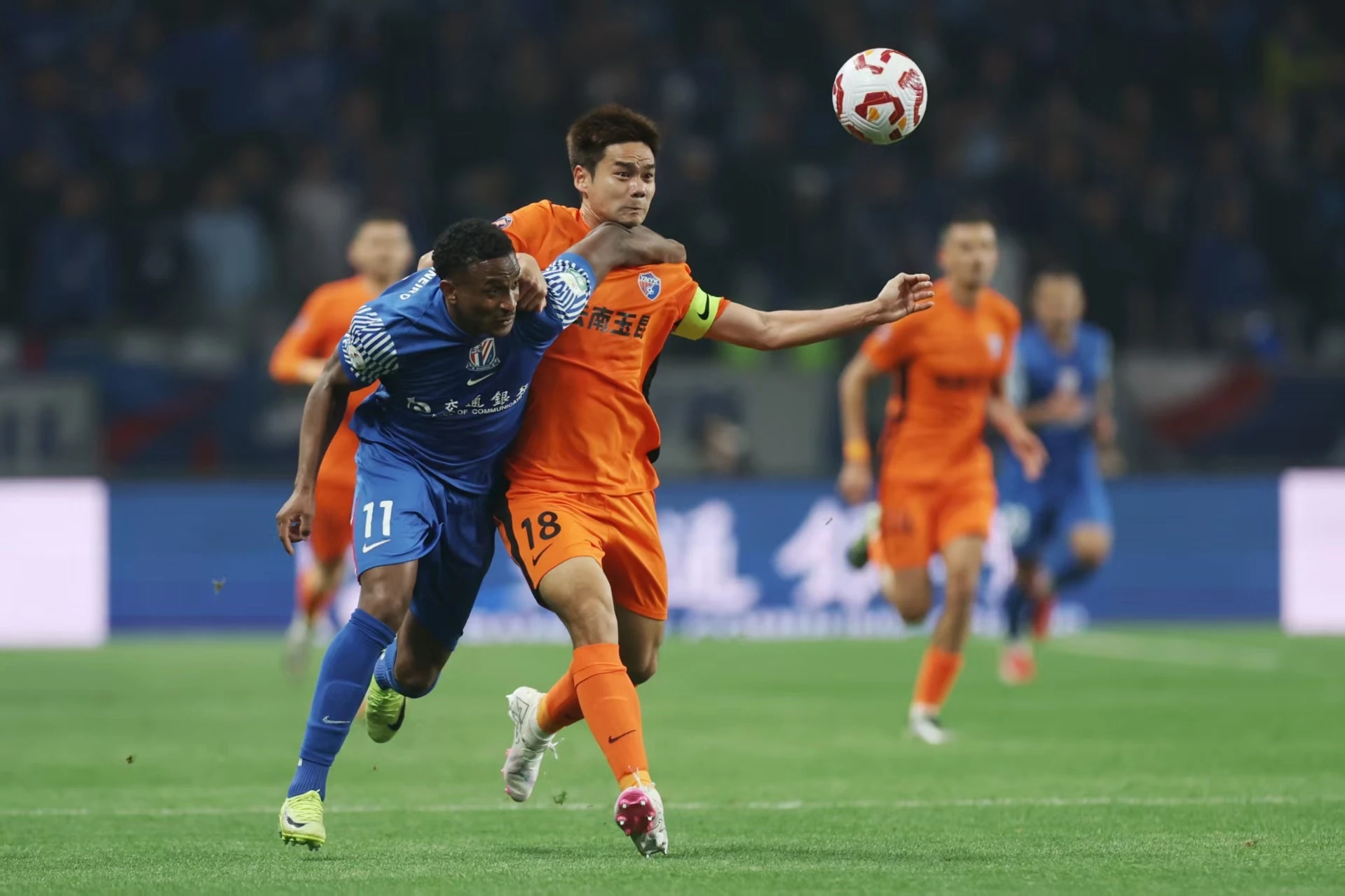 关于中超倒计时;广州队集结日止住颓势;细节引发关注;赛场秩序良好;数据趋势出现新变化的信息 关于中超倒计时;广州队集结日止住颓势;细节引发关注;赛场秩序良好;数据趋势出现新变化的信息