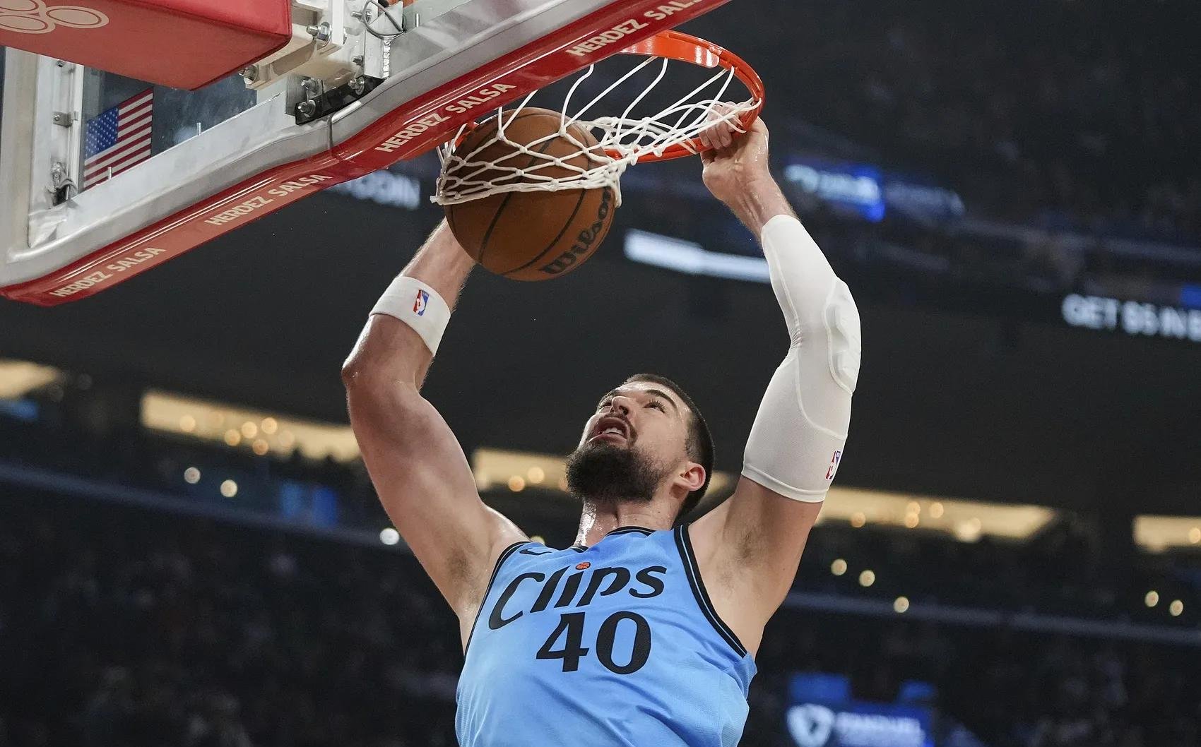 NBA总决赛加时末段再迎强敌，洛杉矶快船队长鼓劲，主帅态度——质疑声仍在，球探报告显示潜力的简单介绍