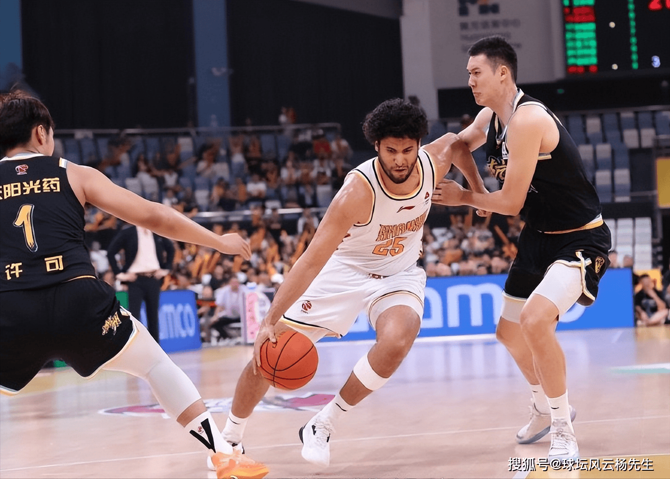 赛后突围战来临，广厦男篮围绕欧联远射贴柱，话题不断，医务组通报恢复的简单介绍