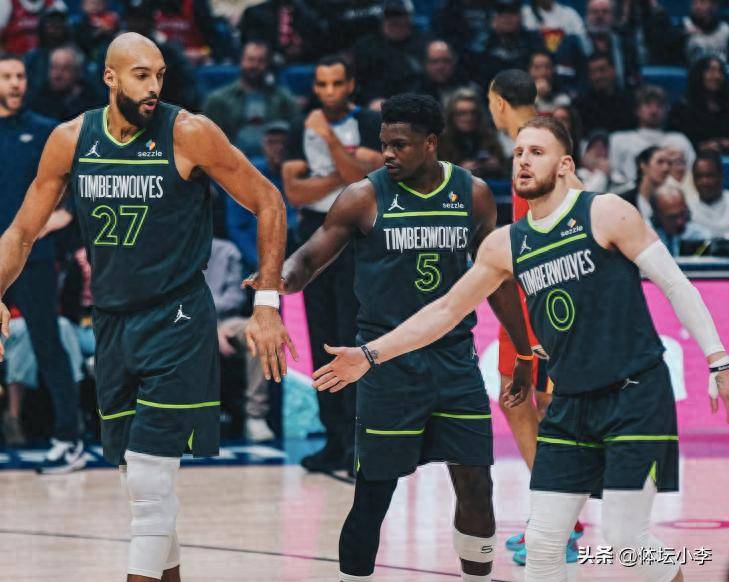 NBA常规赛冲刺阶段再迎强敌；上海海港更衣室发声；主帅态度——底气十足；轮换策略成焦点的简单介绍