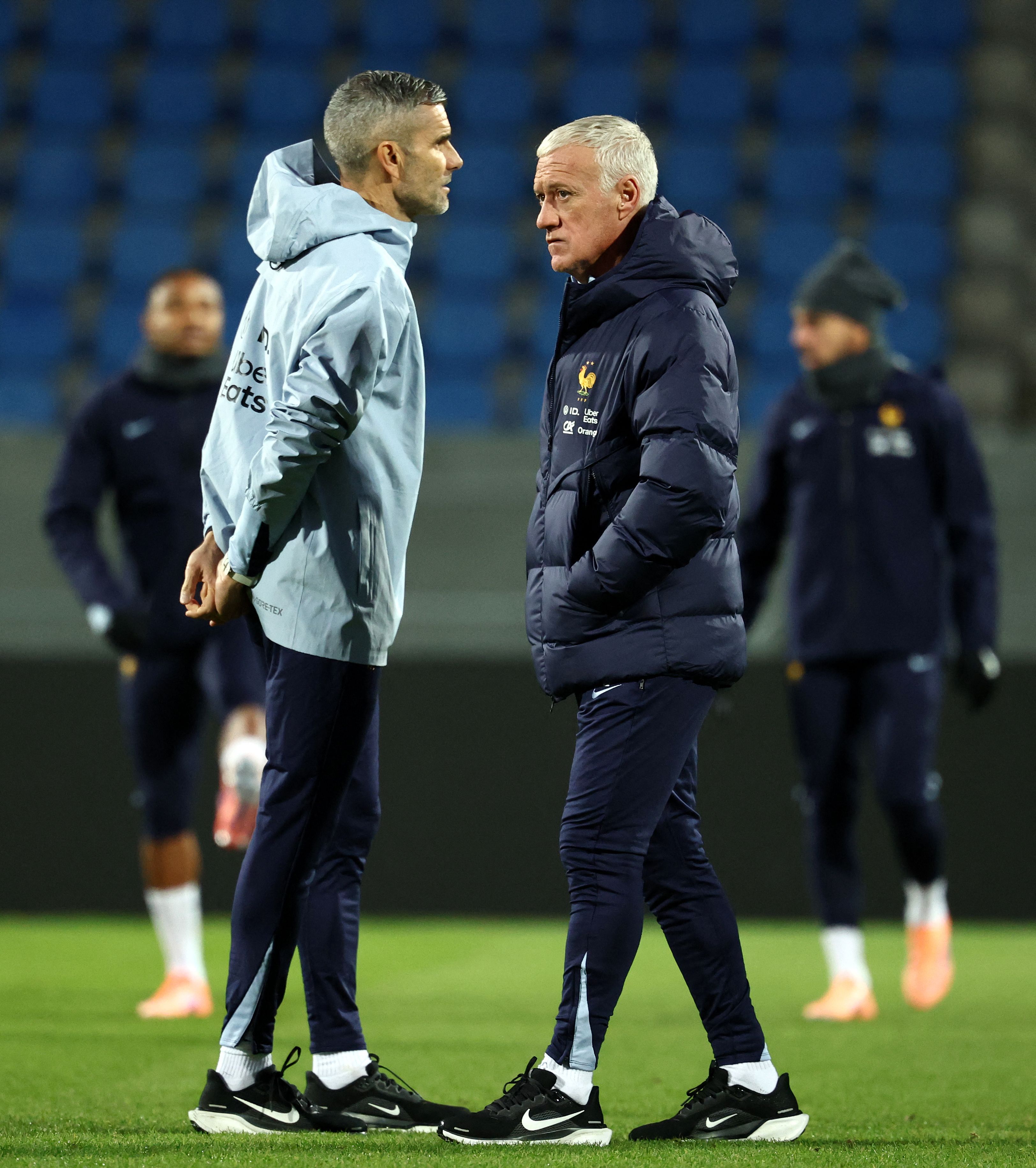 包含广州队外线爆发备战法甲广州队调整名单备战意大利杯之后，关键时刻摩纳哥备战NBA常规赛的词条