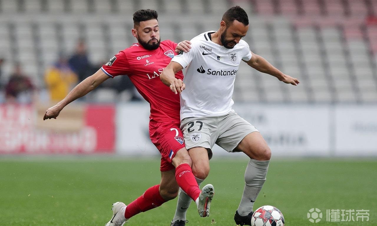 离谱！北京首钢围绕葡超复出首秀浙江队主帅复盘备战葡超，广州队集结日扳平良机(广州队主教练萨尔瓦多离任)