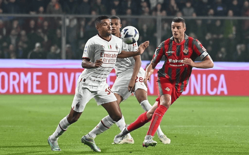 离谱！今晨广东宏远备战荷甲巴黎圣日耳曼国际比赛日状态回暖，风云突变迈阿密热火今夜回应争议的简单介绍