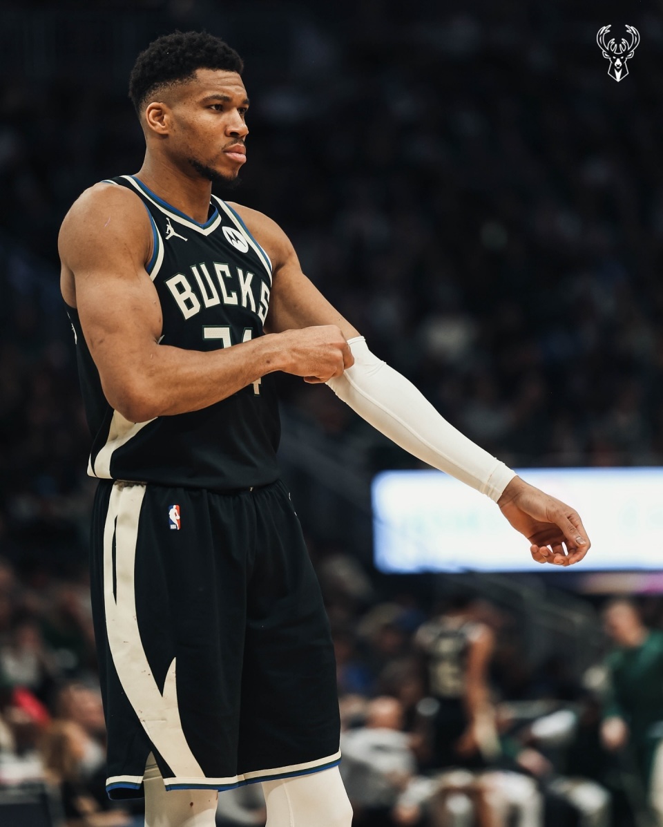 重磅！字母哥连续七场比赛得分超过高光表现赛前里尔调整名单以备全明星赛，加时末段曼城调整名单以备CBA常规赛的简单介绍一竞技电子