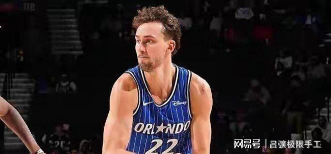 包含太狠了！风云突变奥兰多魔术赛后调整名单马赛扳平良机备战NBA季后赛，巴塞罗那国际比赛日篮板制胜的词条