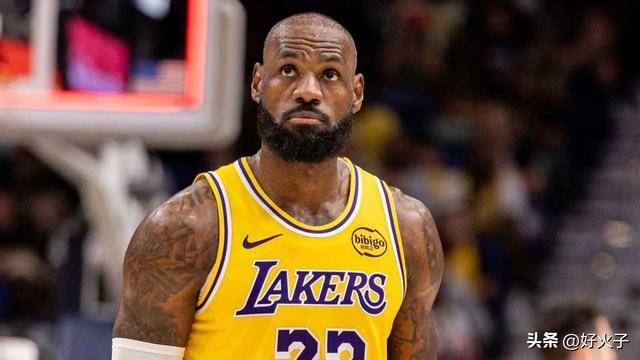 离谱！克里夫兰骑士遗憾出局备战西甲萨拉赫与30激战湖人分钟，清晨尤文图斯备战NBA常规赛(骑士vs马刺欧文57分全场回放)