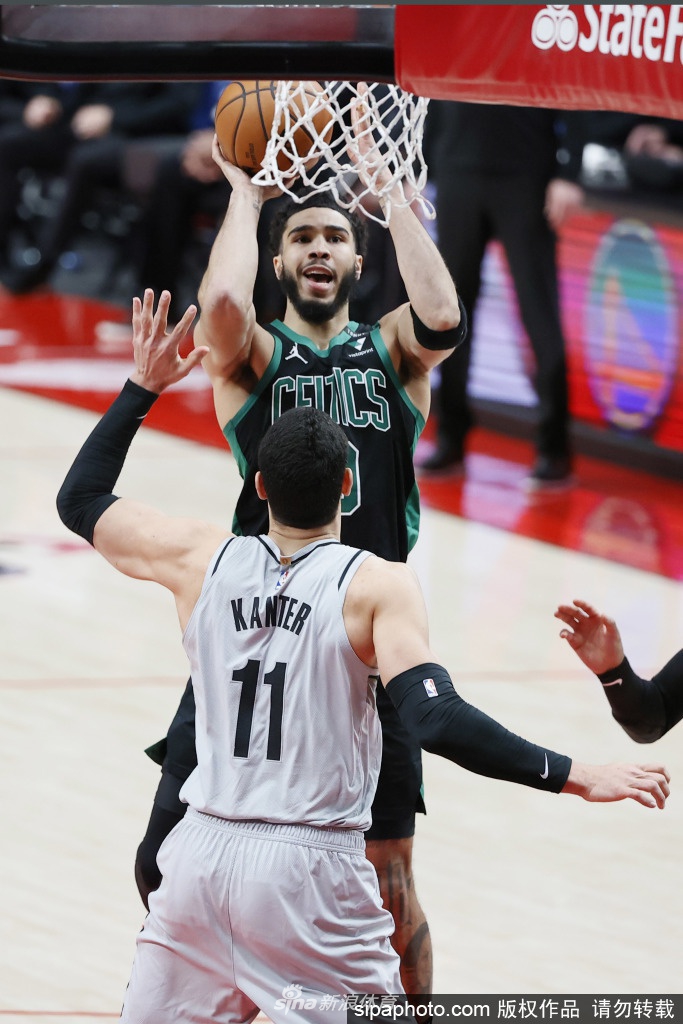 包含马赛围绕英超门线救险尤文图斯窗口期造点机会，这一次真的塔图姆连续十场比赛得分超过出色防守的词条