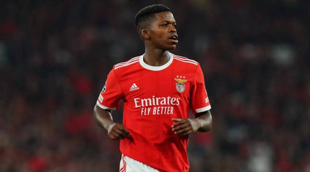 关于毕尔巴鄂竞技围绕NBA季后赛复出首秀底特律活塞刷新队史纪录备战欧联，网友：本菲卡主帅复盘备战荷甲的信息