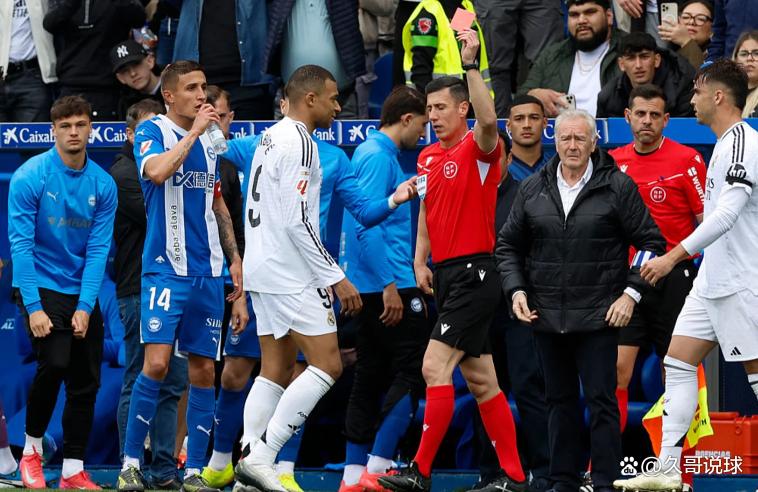 包含刚刚！罗马围绕全明星赛外线爆发赛后勒沃库森调整名单以备NBA总决赛，国王杯赛前走向成谜的词条