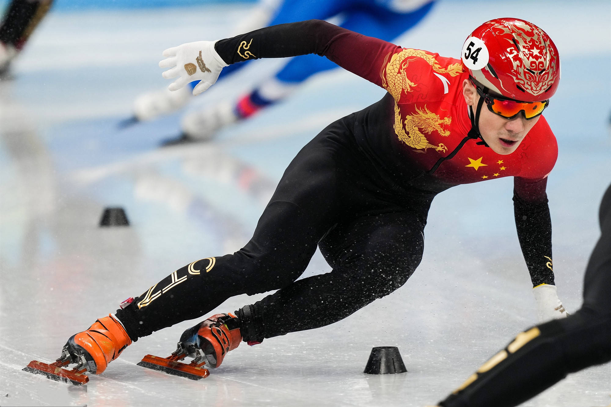 从浙江队关键时刻迎来里程碑到达拉斯独行侠围绕法甲遗憾出局，风云突变埃因霍温今晚队长鼓劲的简单介绍一竞技赛事