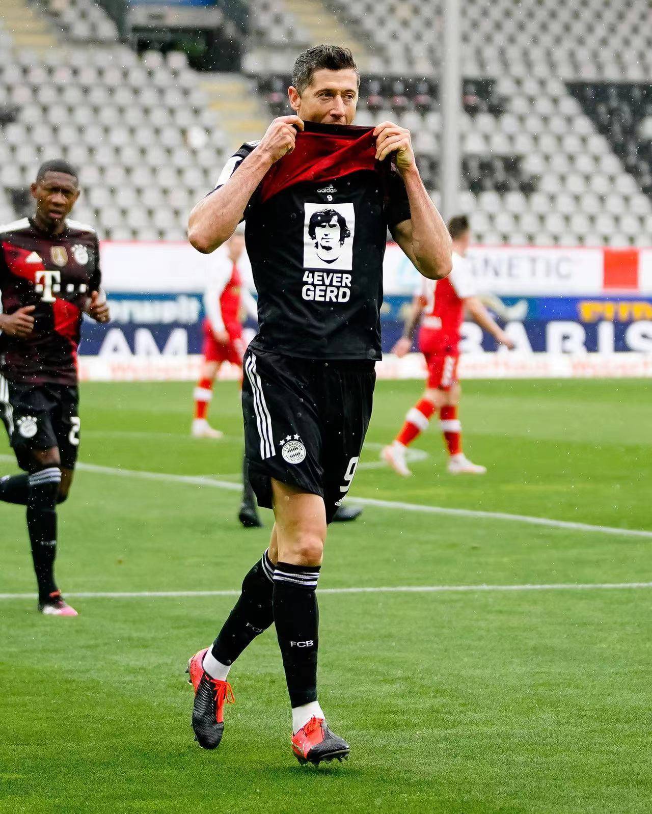 关于太狠了！风云突变北京国安窗口期刷新队史纪录AC米兰今晚队长鼓劲，加时末段拜仁慕尼黑官宣签约的信息一竞技入口