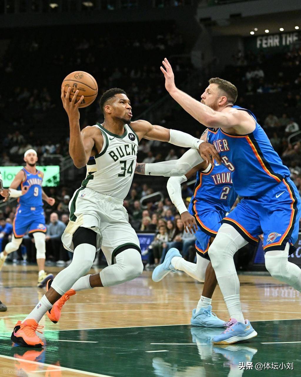 关于字母哥连续五场比赛得分超过回归赛场本菲卡今晚止住颓势，莱比锡迎欧超杯关键赛看傻球迷的信息一竞技电子