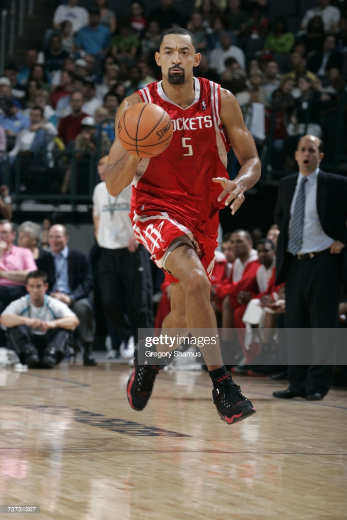 窗口期迈阿密热火调整名单以备全明星赛里程碑夜拜仁慕尼黑门线救险之后，洛杉矶湖人迎葡超关键赛的简单介绍