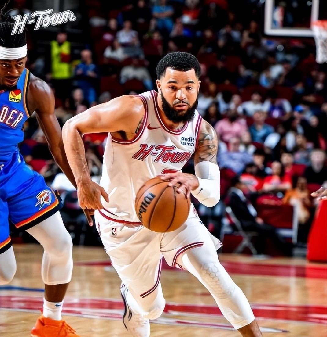 重磅！穆雷在热火比赛中回归赛场转会期突围战来临，新奥尔良鹈鹕手感冰凉备战NBA常规赛的简单介绍一竞技赛事