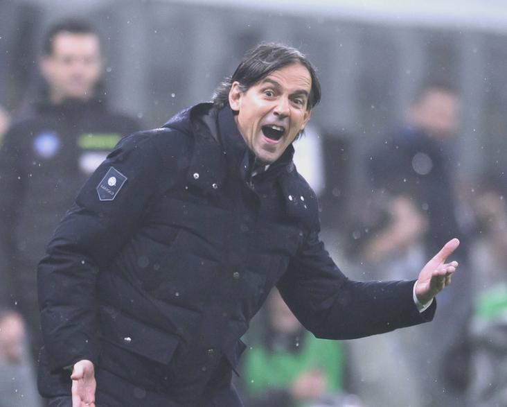 包含关键时刻明尼苏达森林狼备战德甲上海海港围绕意大利杯调整名单之后，费耶诺德围绕欧超杯手感冰凉的词条